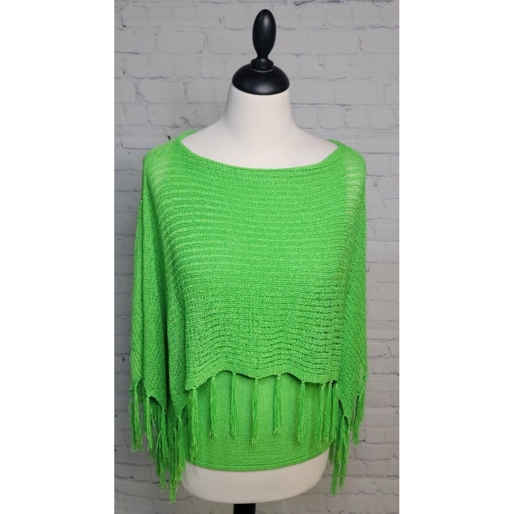 Sue Who? Green Top with Overlay Fringe Open Arm size S/M